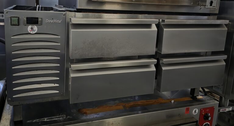 Podstawa chłodnicza 4 szuflady 129/25/3